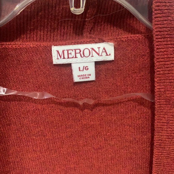 Cardigan - Picture 2 of 5